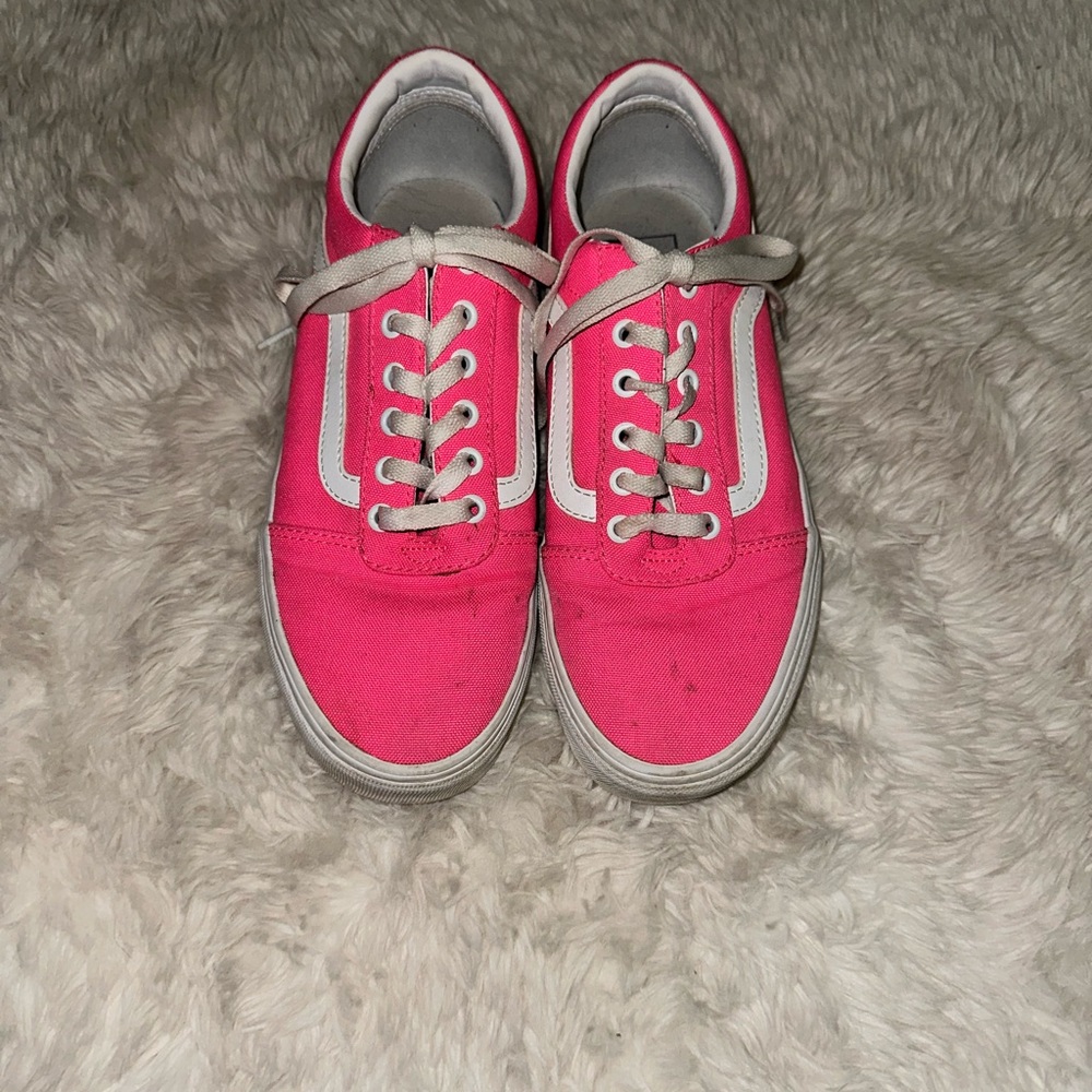 Women hot pink Vans